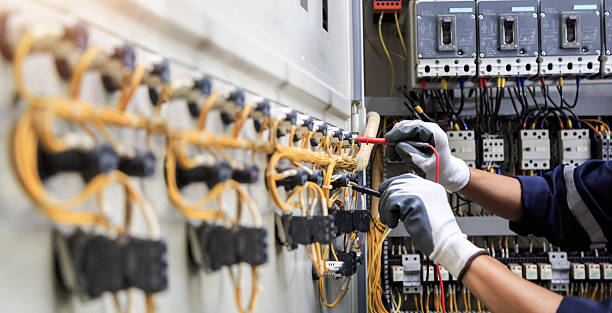 Professional Electrician technician working in Brownsboro, TX